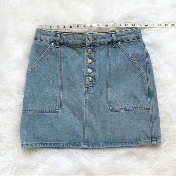 TOPSHOP Denim Button Mini Skirt! - Picture 3 of 6